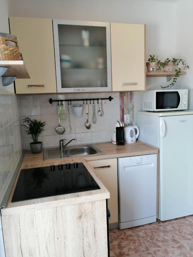 Olive Garden Accomodation Savar Екстериор снимка