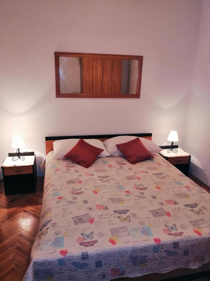 Olive Garden Accomodation Savar Екстериор снимка